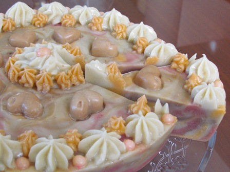 Tarta de Cafe cortada.jpg