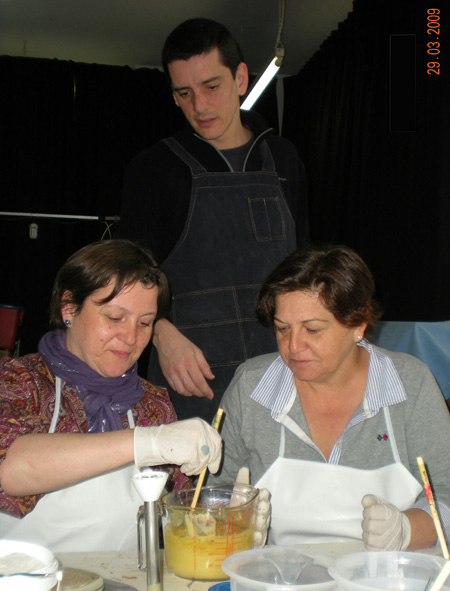 El profe supervisando a las alumnas