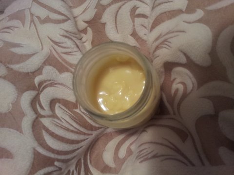 crema%20con%20petit%20houx%20y%20vi%C3%B1a%20roja.jpg