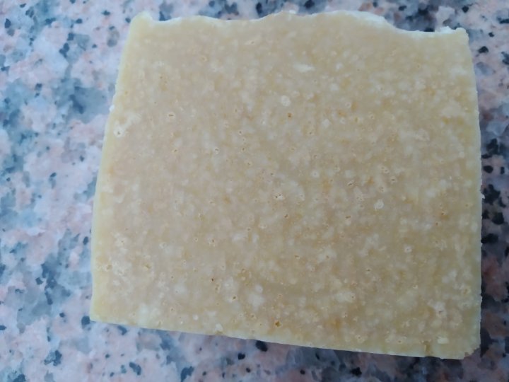 Jabón de avena y miel