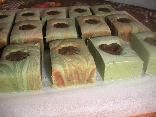 jabones choco-menta decorados 2_3d567d.JPG