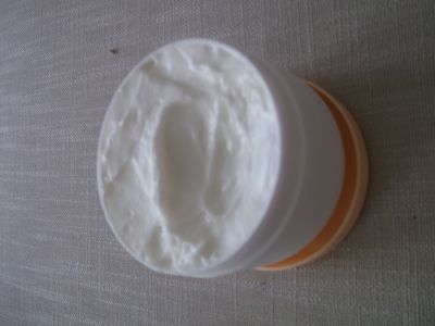 003_400_300 crema.jpg