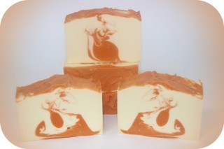 Jabón de Oliva y Coco, con aroma de melocotón