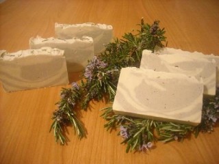 Jabón de Romero con Arcilla Verde