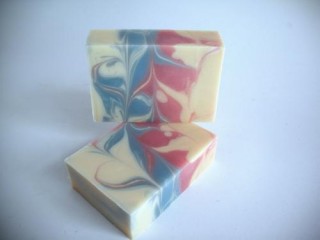 Jabón Azul y Rosa