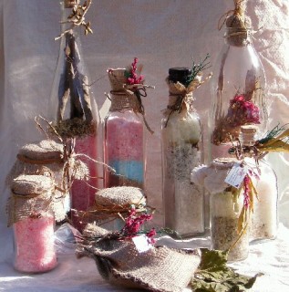 Sales en frascos y botellas de vidrio decoradas (sin jabón)