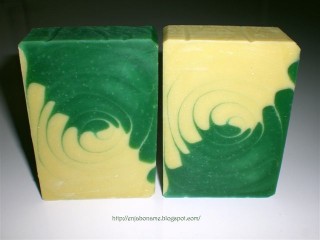 Jabón Diagonal Swirl